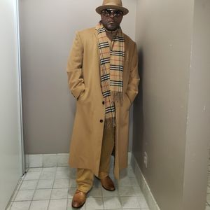 Meet your Posher, Aaron